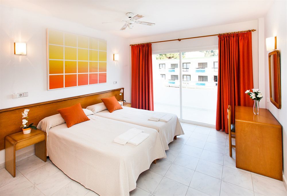 Typic Oasis Sa Tanca Apartamento Cala Llonga  Exterior foto