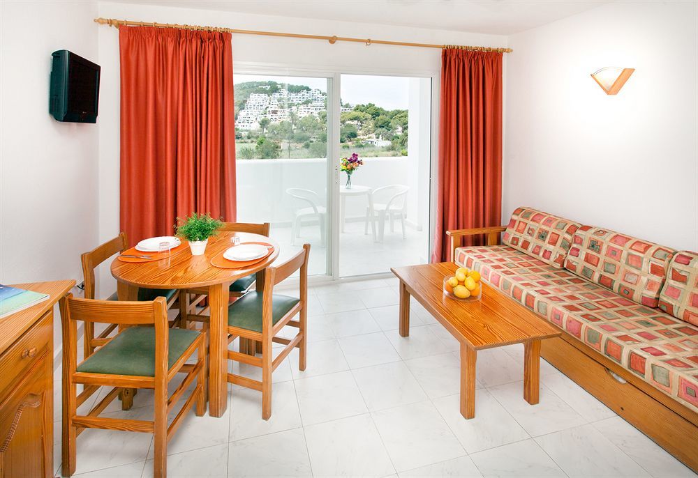 Typic Oasis Sa Tanca Apartamento Cala Llonga  Exterior foto
