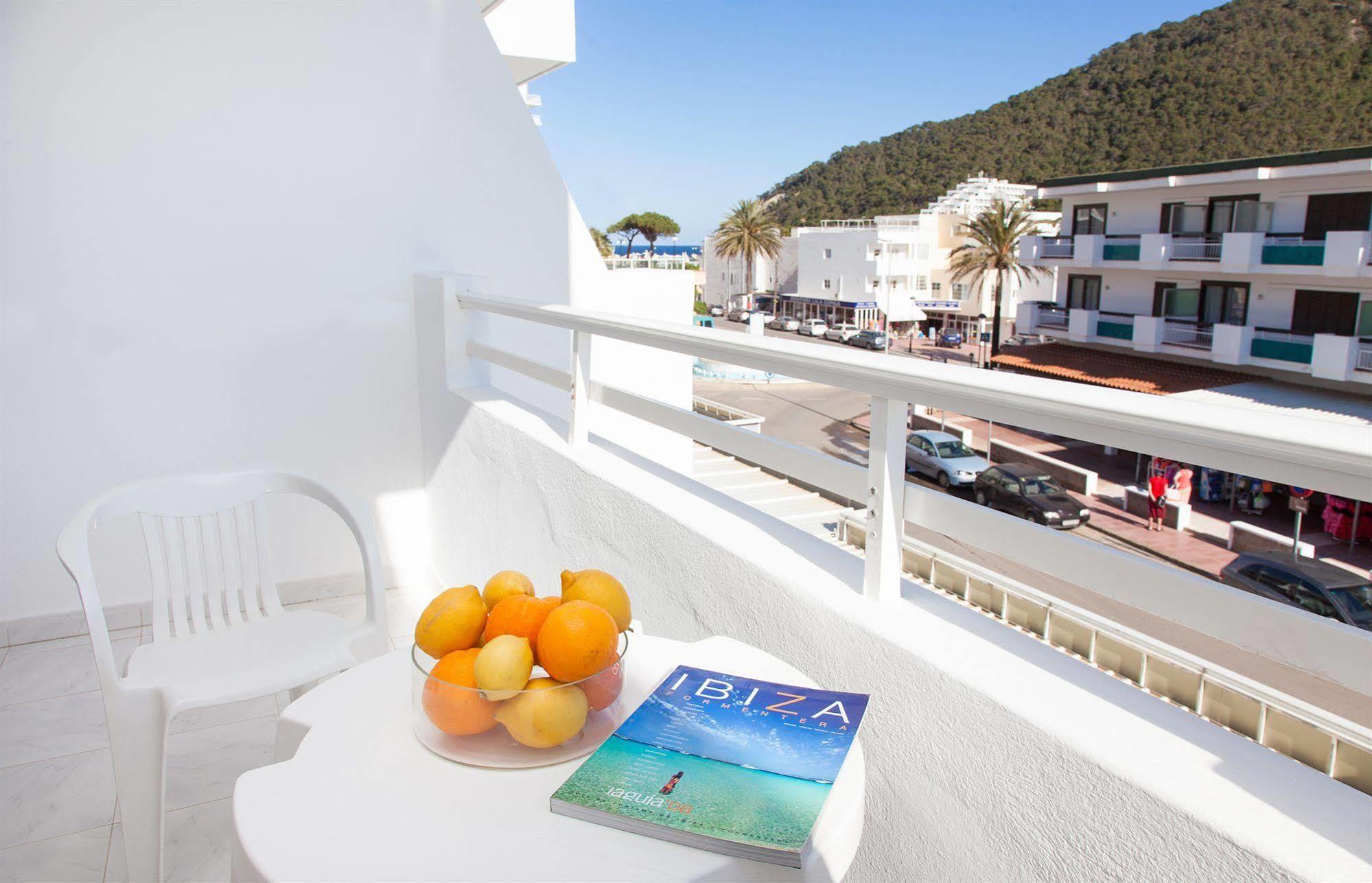 Typic Oasis Sa Tanca Apartamento Cala Llonga  Exterior foto